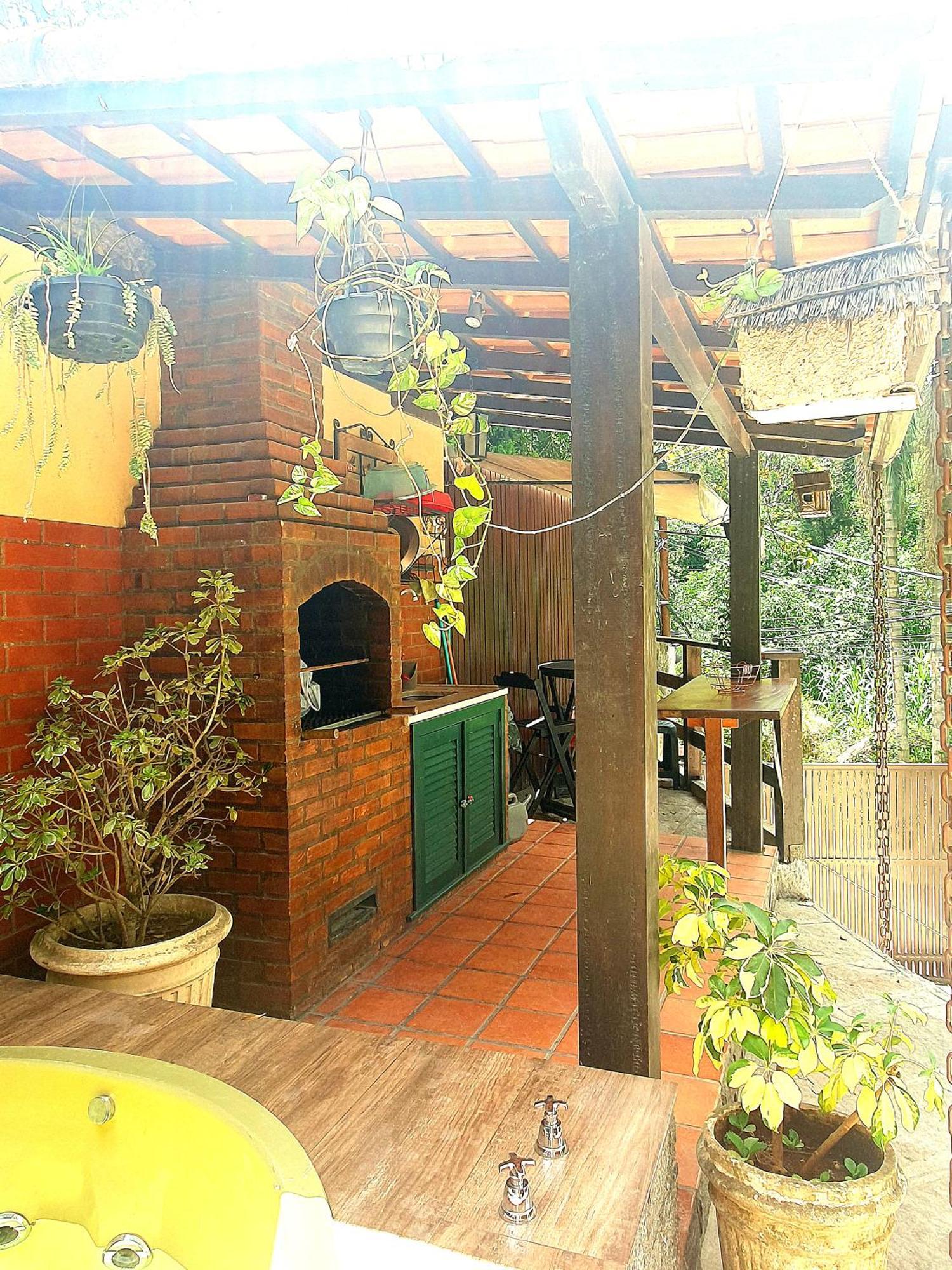 Aconchego De Itaipava - Casa De 3 Quartos, Equipada, Area Kids, Jacuzzi, Pet Friendly, Churrasqueira, Em Meio A Natureza E Proximo Ao Centro Do Bairro Petrópolis 外观 照片