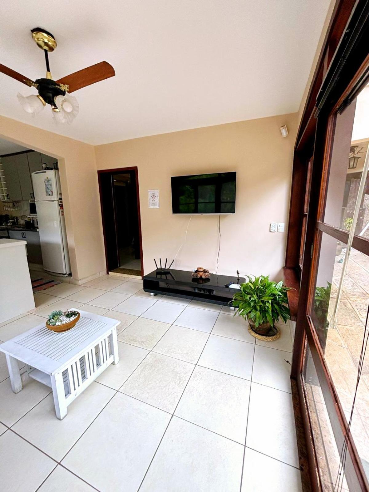 Aconchego De Itaipava - Casa De 3 Quartos, Equipada, Area Kids, Jacuzzi, Pet Friendly, Churrasqueira, Em Meio A Natureza E Proximo Ao Centro Do Bairro Petrópolis 外观 照片
